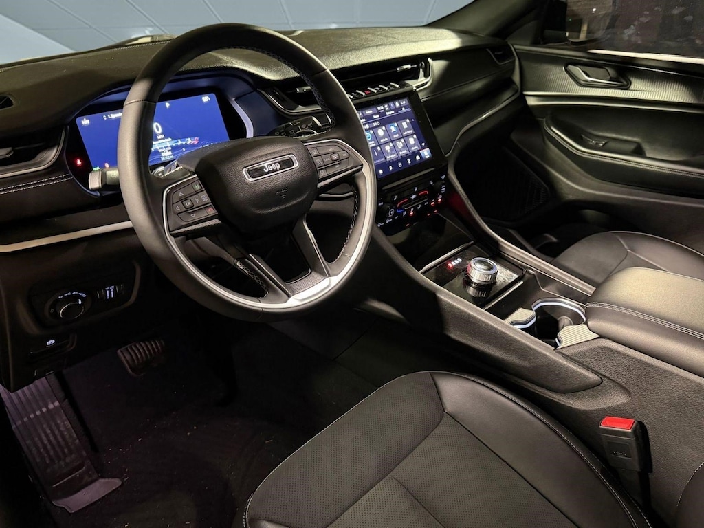 Used 2024 Jeep Grand Cherokee Altitude X Altitude X 4x4