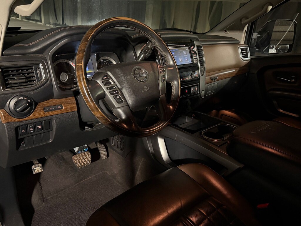 Used 2017 Nissan Titan XD Platinum Reserve 4x4 Diesel Crew Cab Platinum Reserve