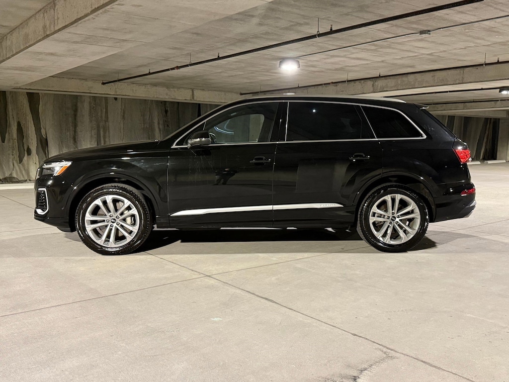 Certified 2025 Audi Q7 Premium Premium 45 TFSI quattro
