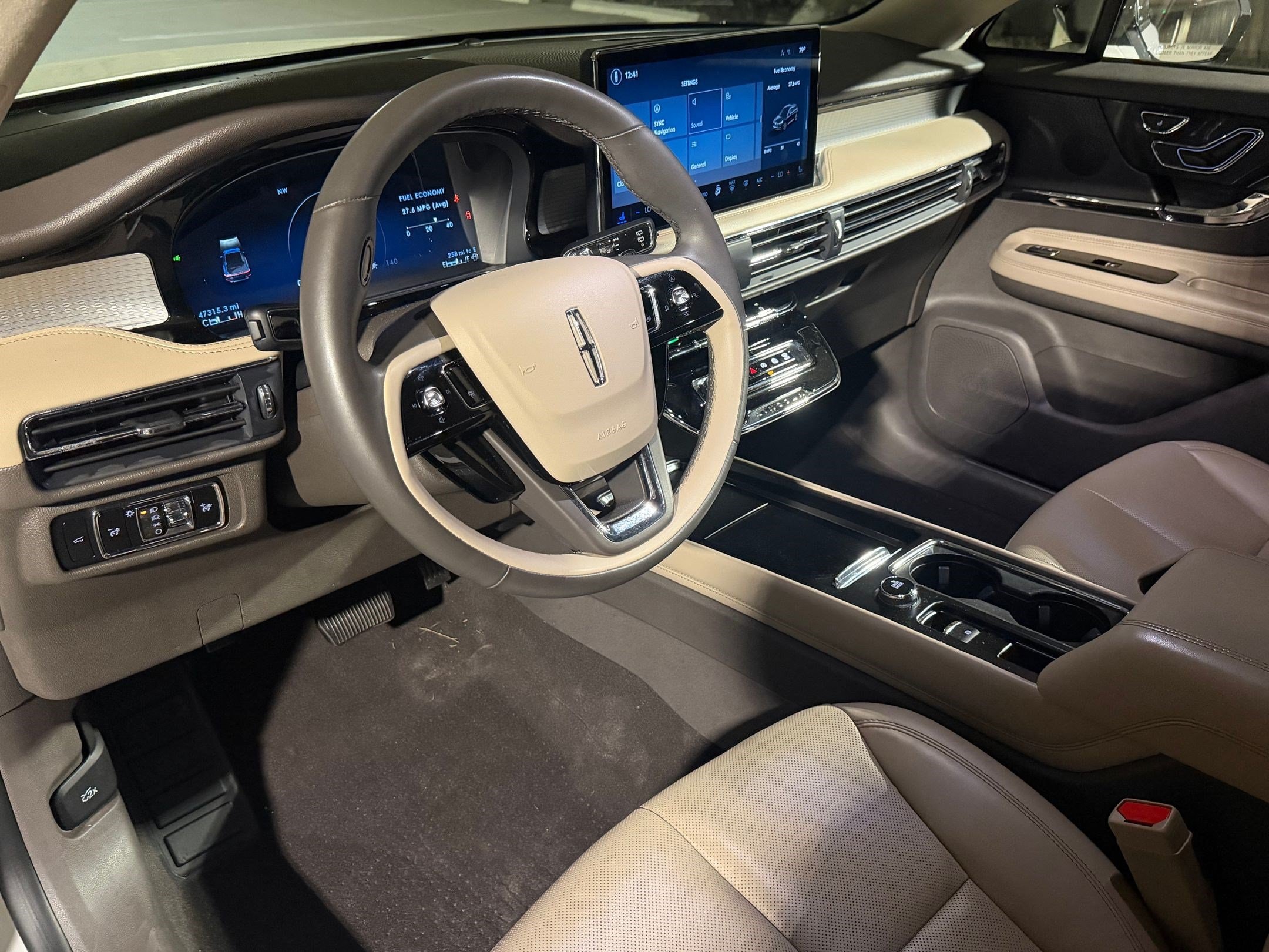 2024 Lincoln Corsair Premiere Premiere FWD