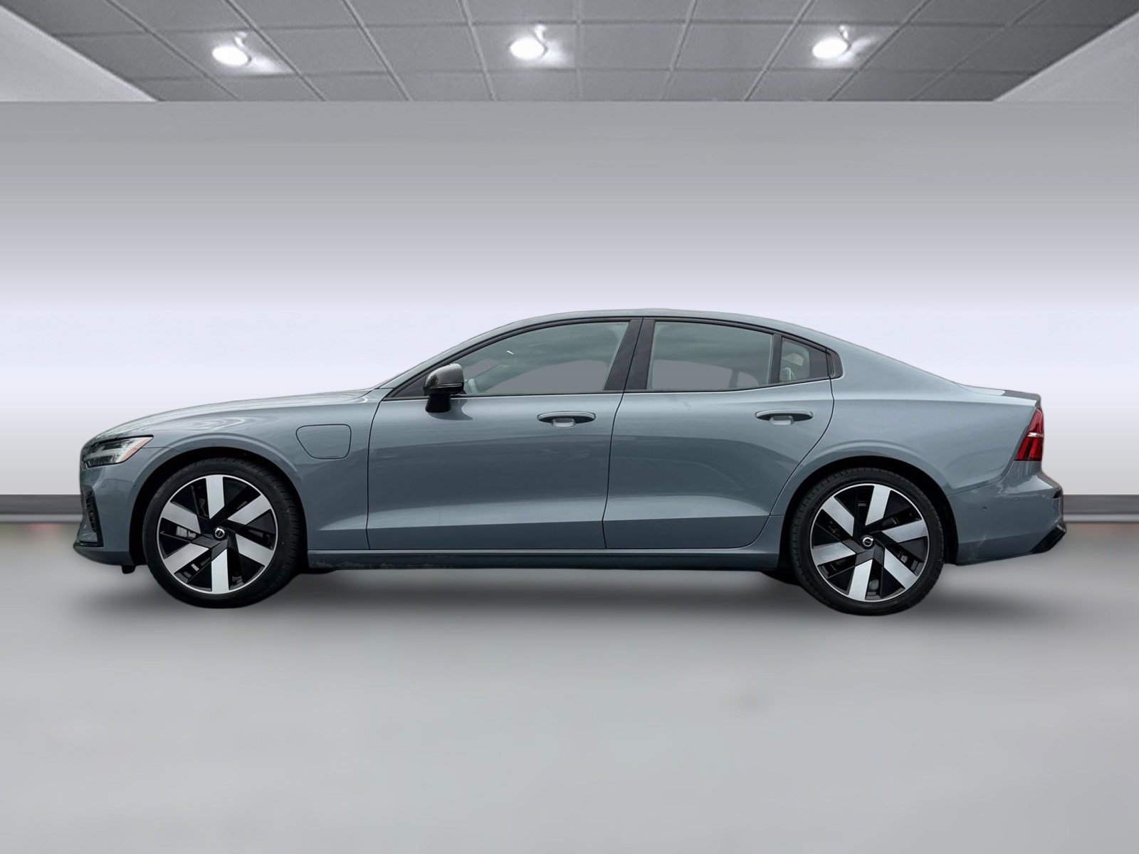 S60 Recharge Plug-In Hybrid Ultimate Dark Theme T8 EAWD PHEV Ultimate Dark Theme