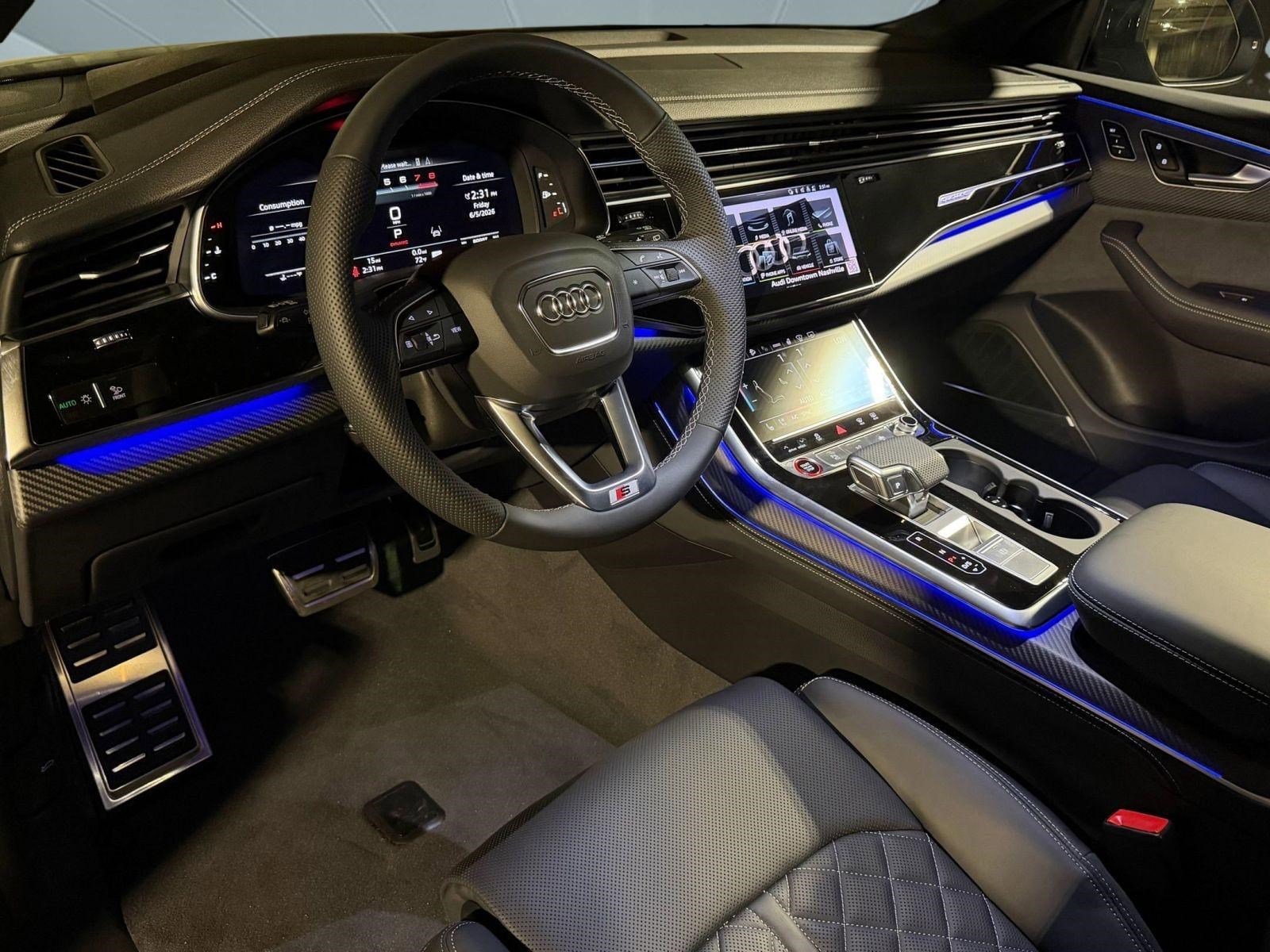 SQ8 Prestige SUV