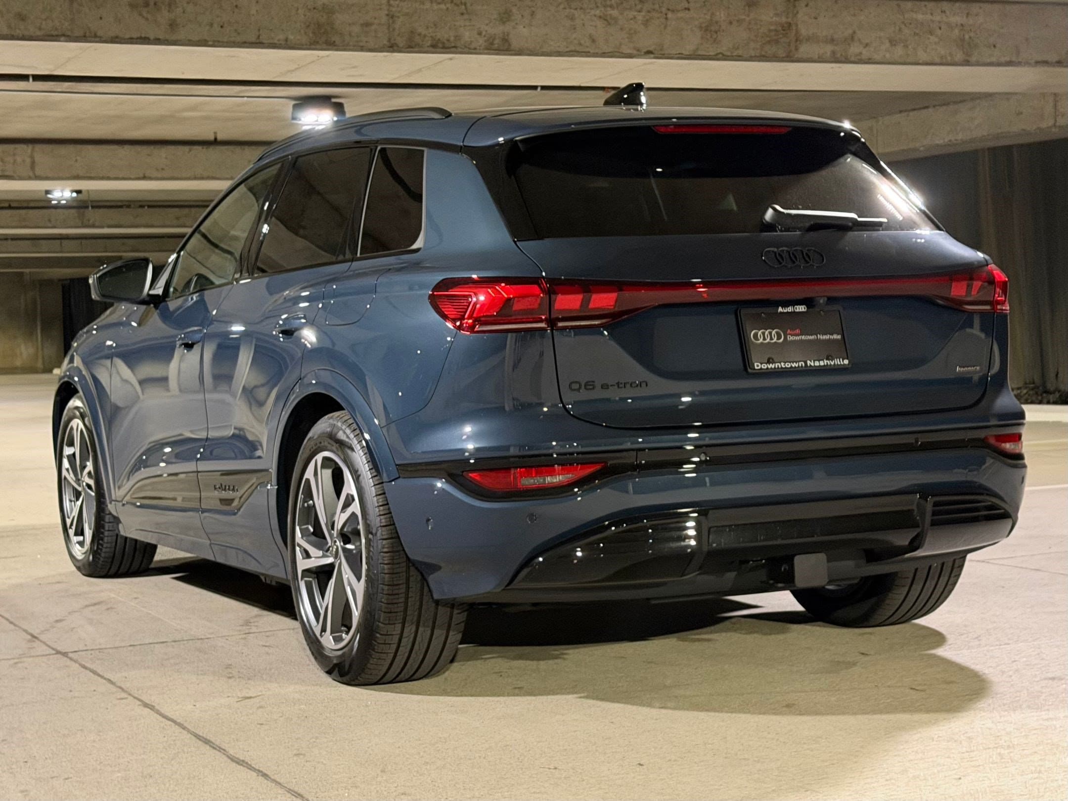 Q6 E-tron Prestige SUV