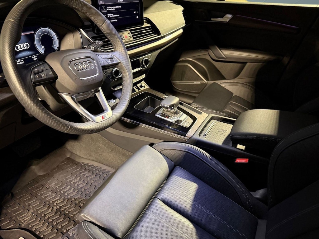 Used 2024 Audi Q5 S line Prestige S line Prestige 55 TFSI e quattro