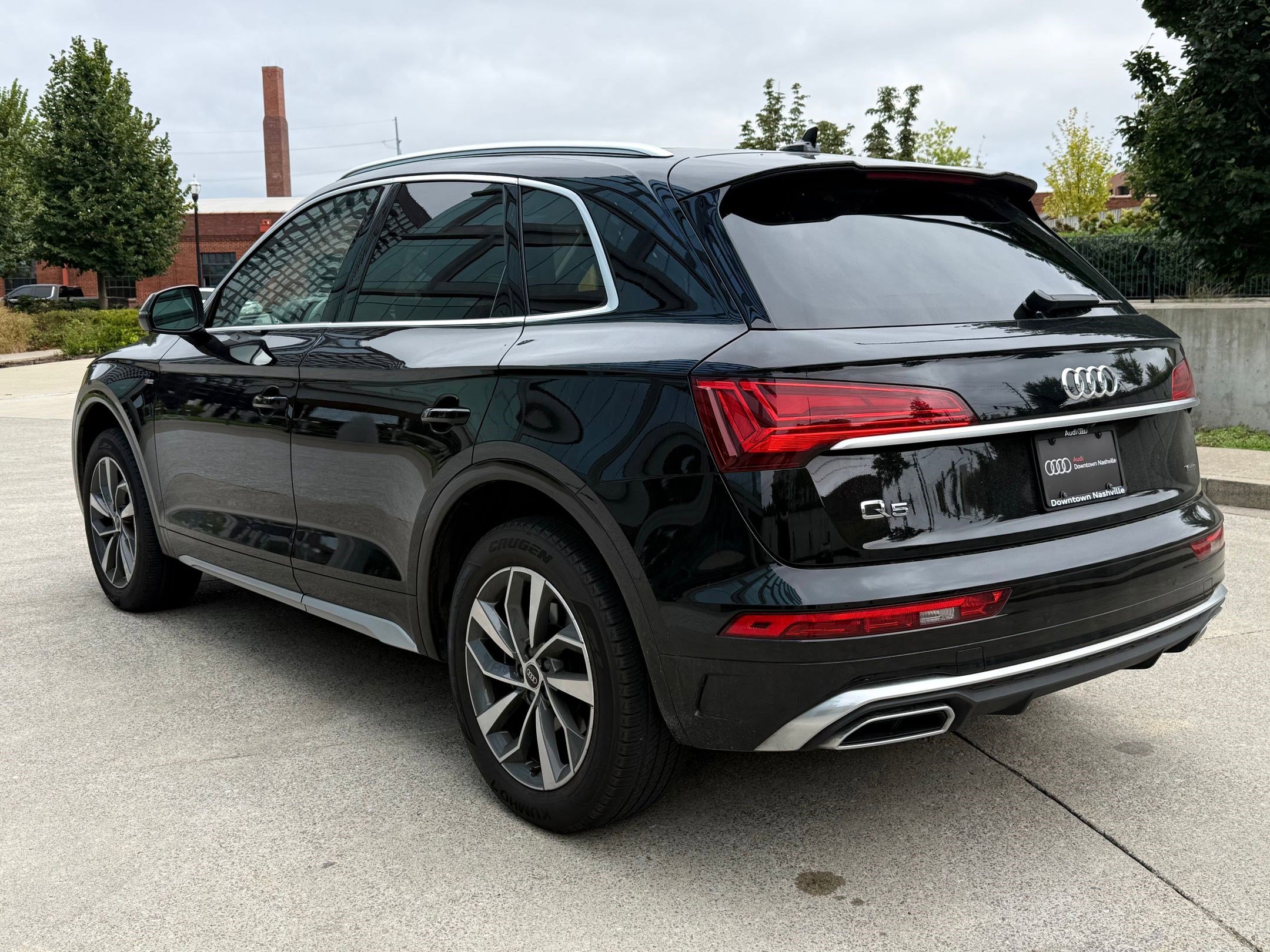 2023 Audi Q5 S line Premium Plus 45 TFSI photo 3