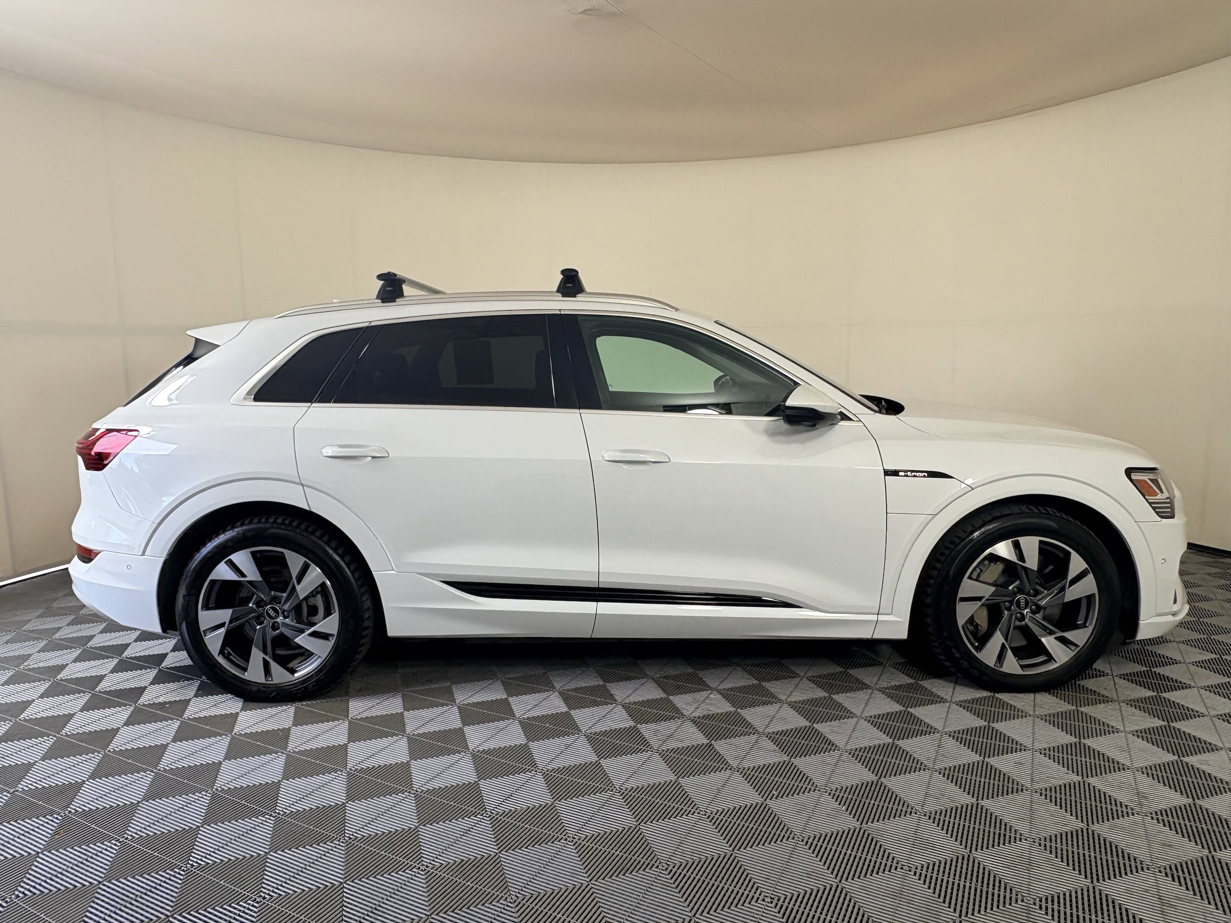 Used 2022 Audi e-tron Premium Plus with VIN WA1LABGE7NB007721 for sale in Nashville, TN