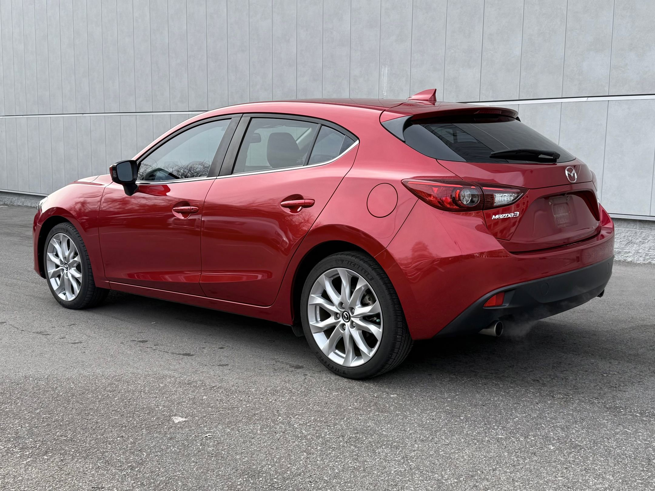 2016 Mazda Mazda3 s Touring photo 3