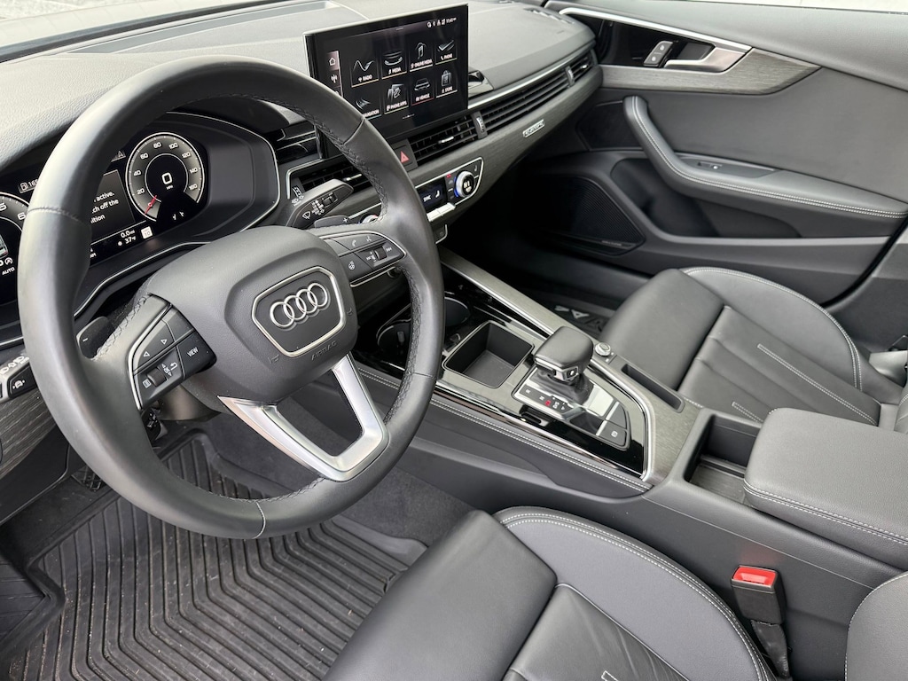 2024 Audi A4 S line Premium Plus photo 4