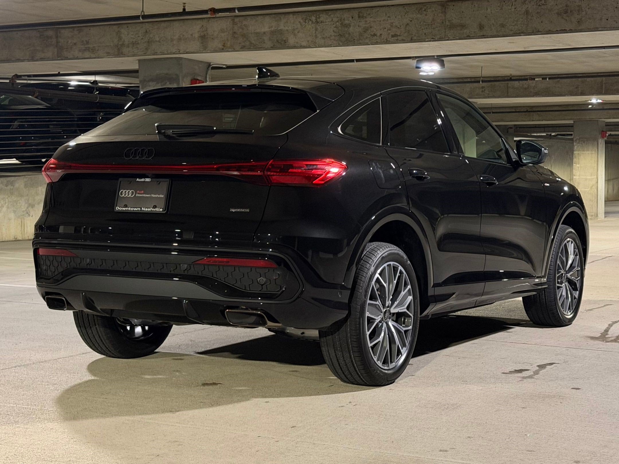 Q5 Sportback Premium Plus SUV