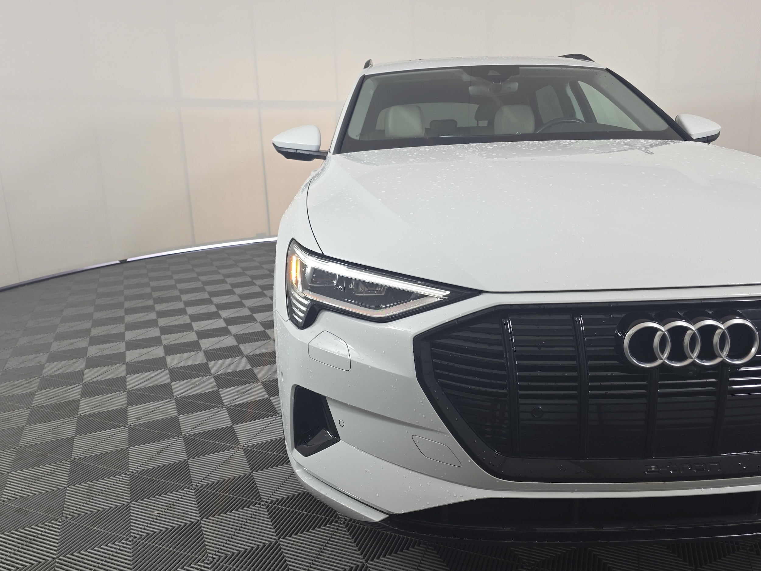 Used 2021 Audi e-tron Premium with VIN WA1AAAGEXMB014761 for sale in Nashville, TN