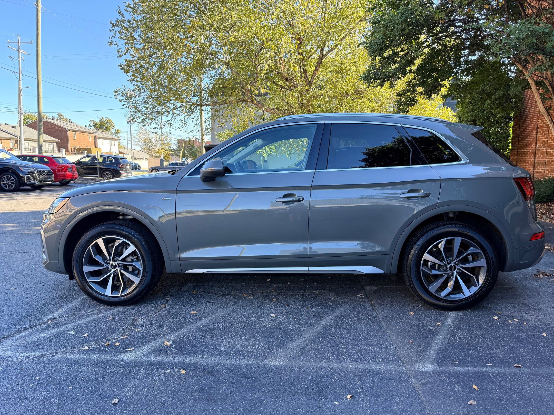 2023 Audi Q5 S line Premium Plus 45 TFSI photo 2