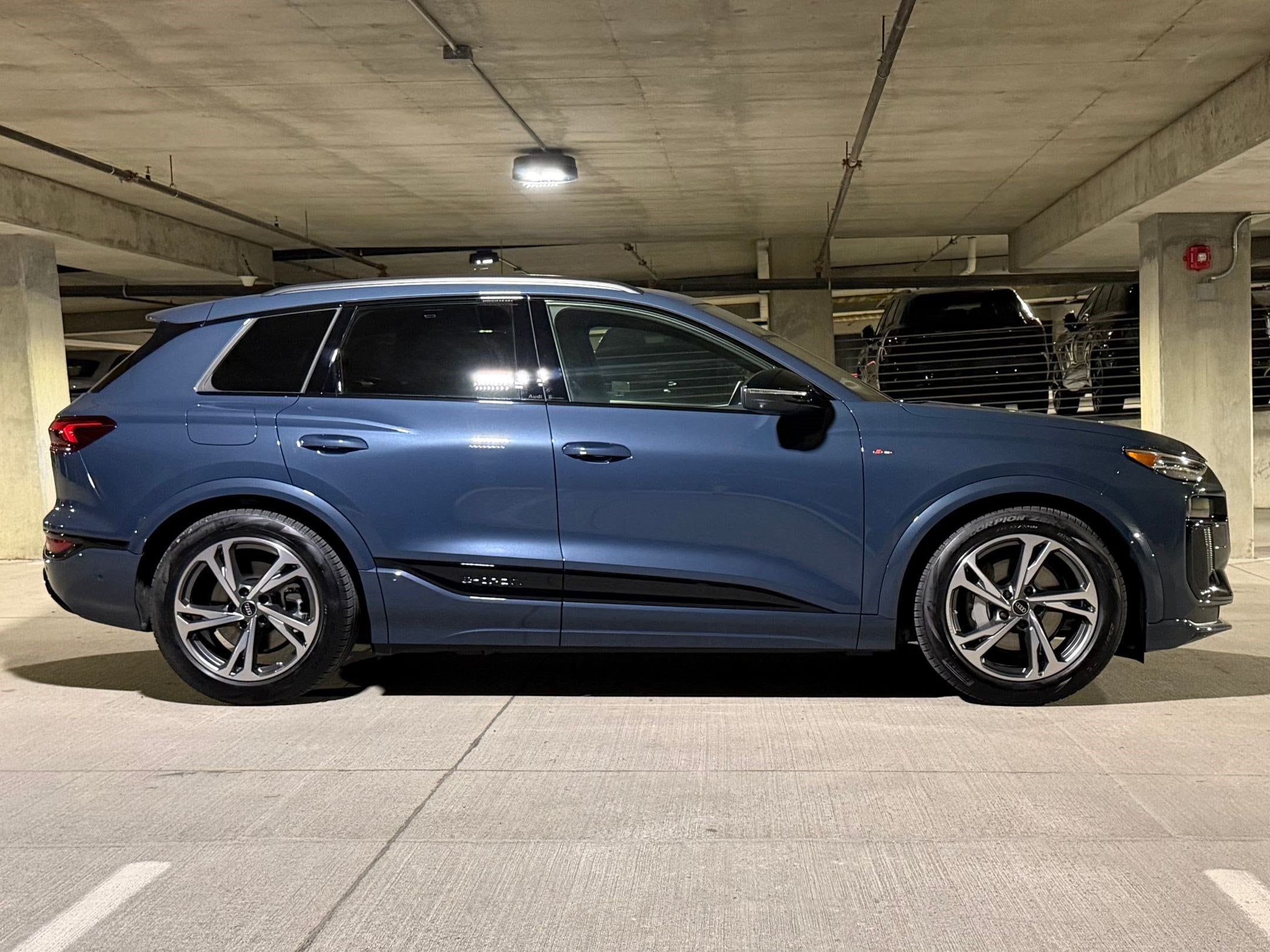 Q6 E-tron Prestige SUV