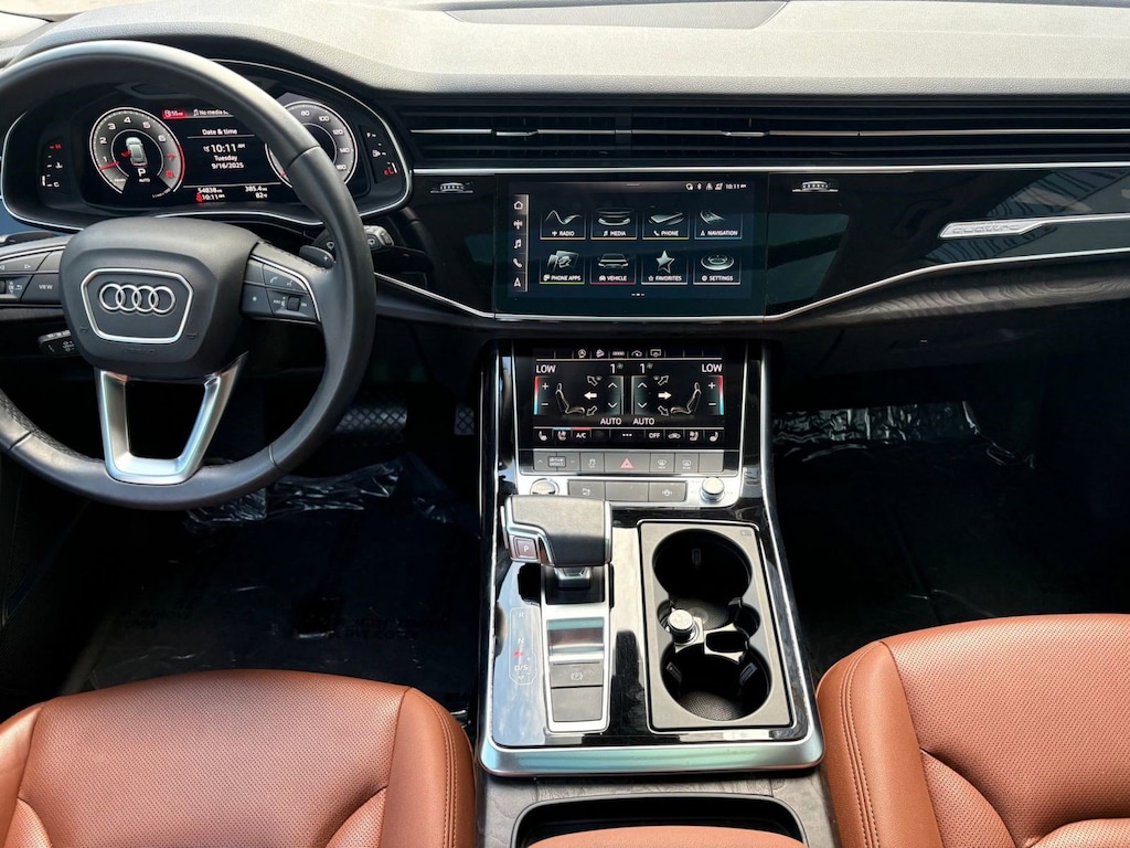 Used 2022 Audi Q8 Premium Plus Premium Plus 55 TFSI quattro