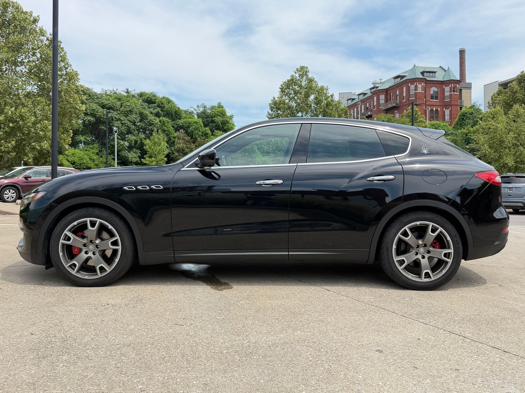 Levante Levante (3.0L) 3.0L