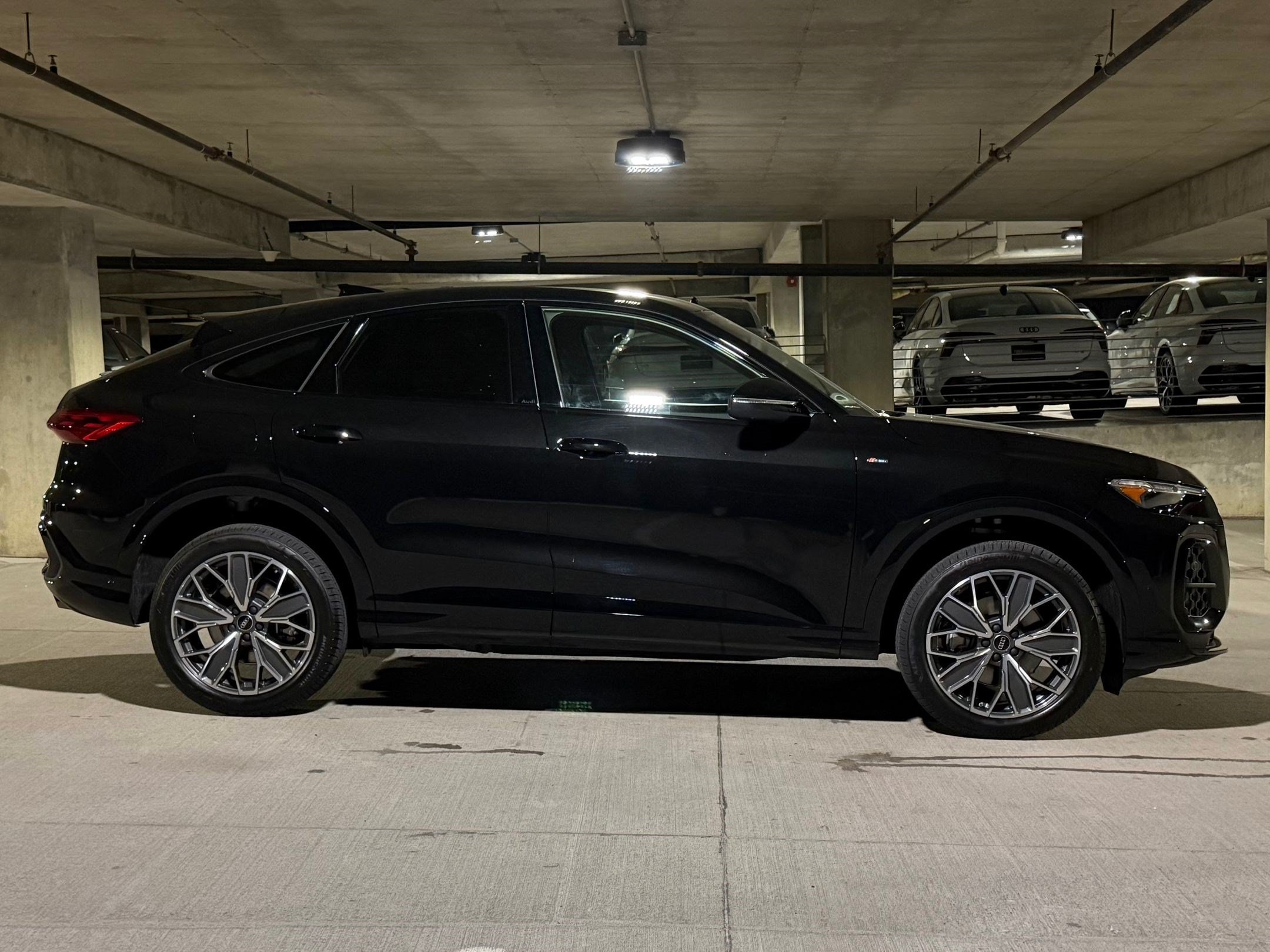 Q5 Sportback Premium Plus SUV