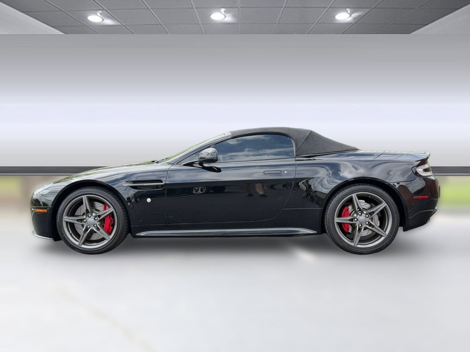 V8 Vantage GT Convertible