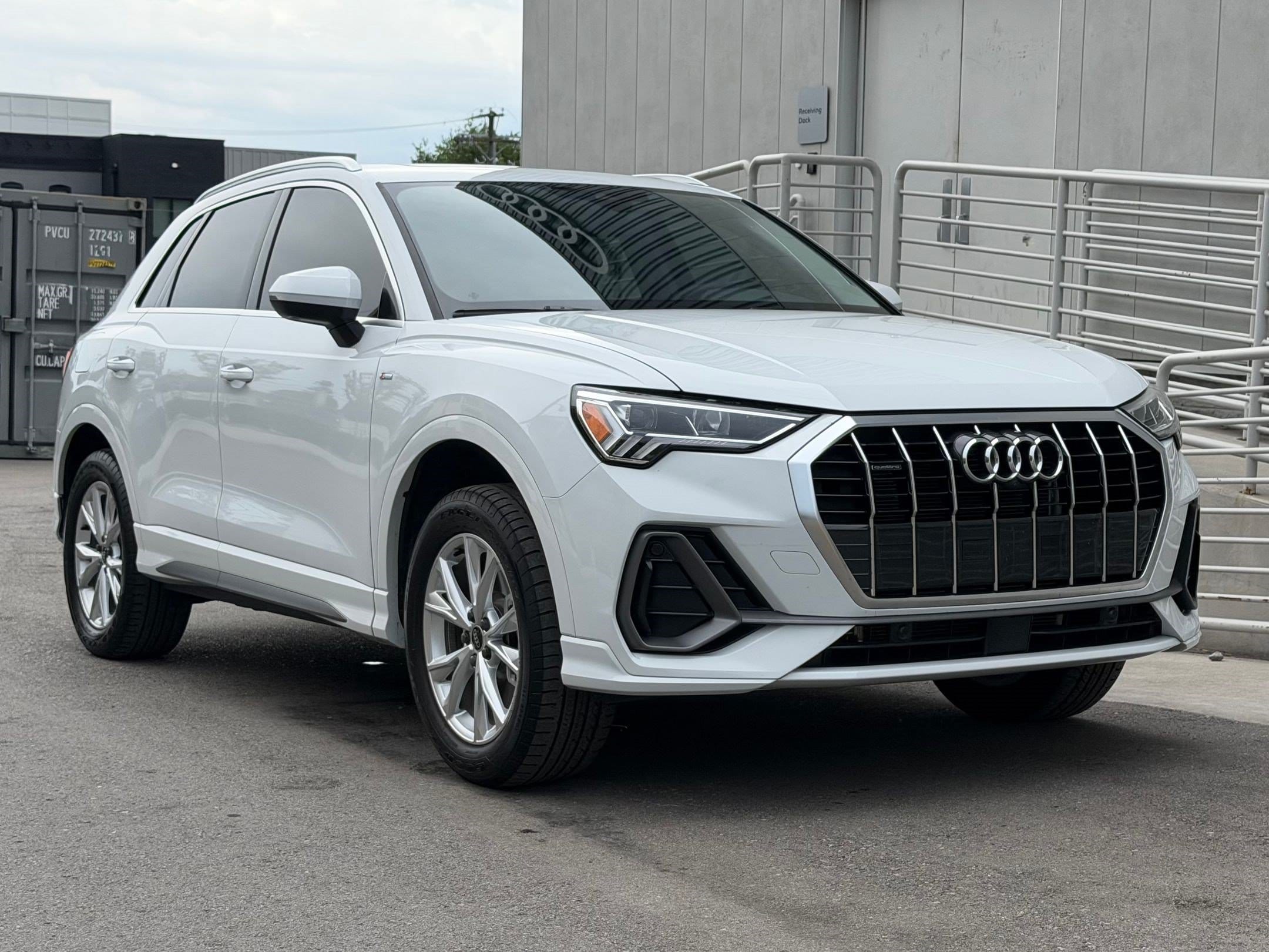 Q3 S Line Premium Plus S Line Premium Plus 45 TFSI Quattro