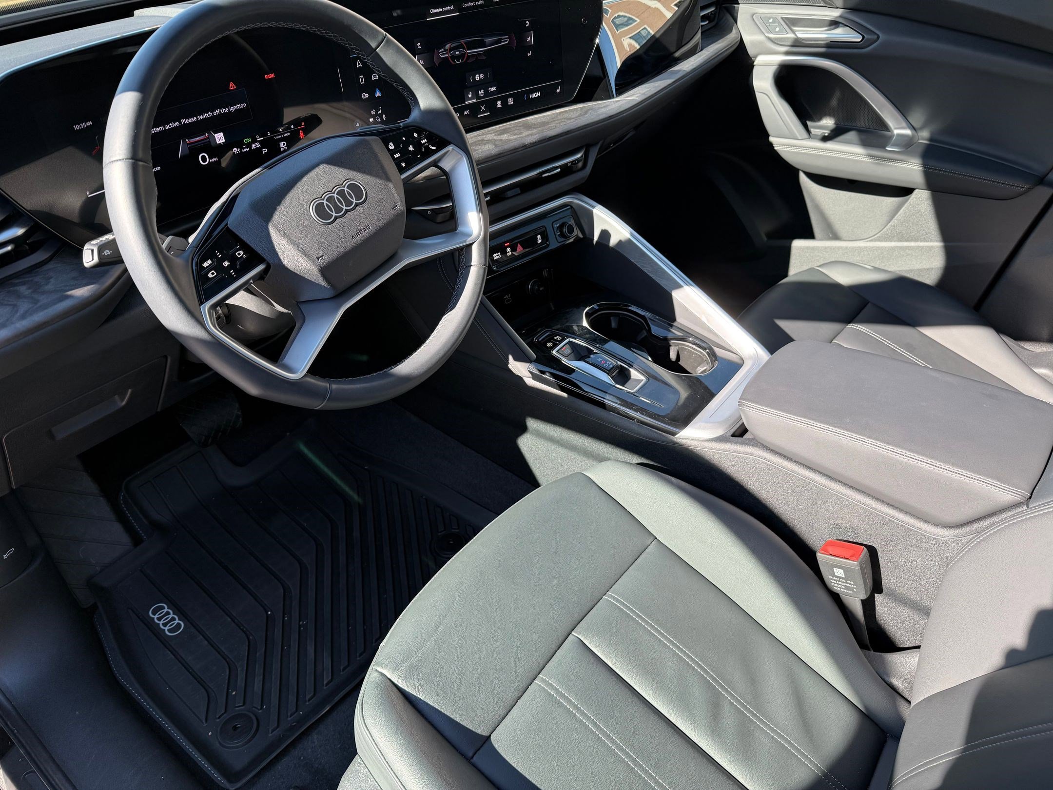 2025 Audi Q5 Premium TFSI photo 3