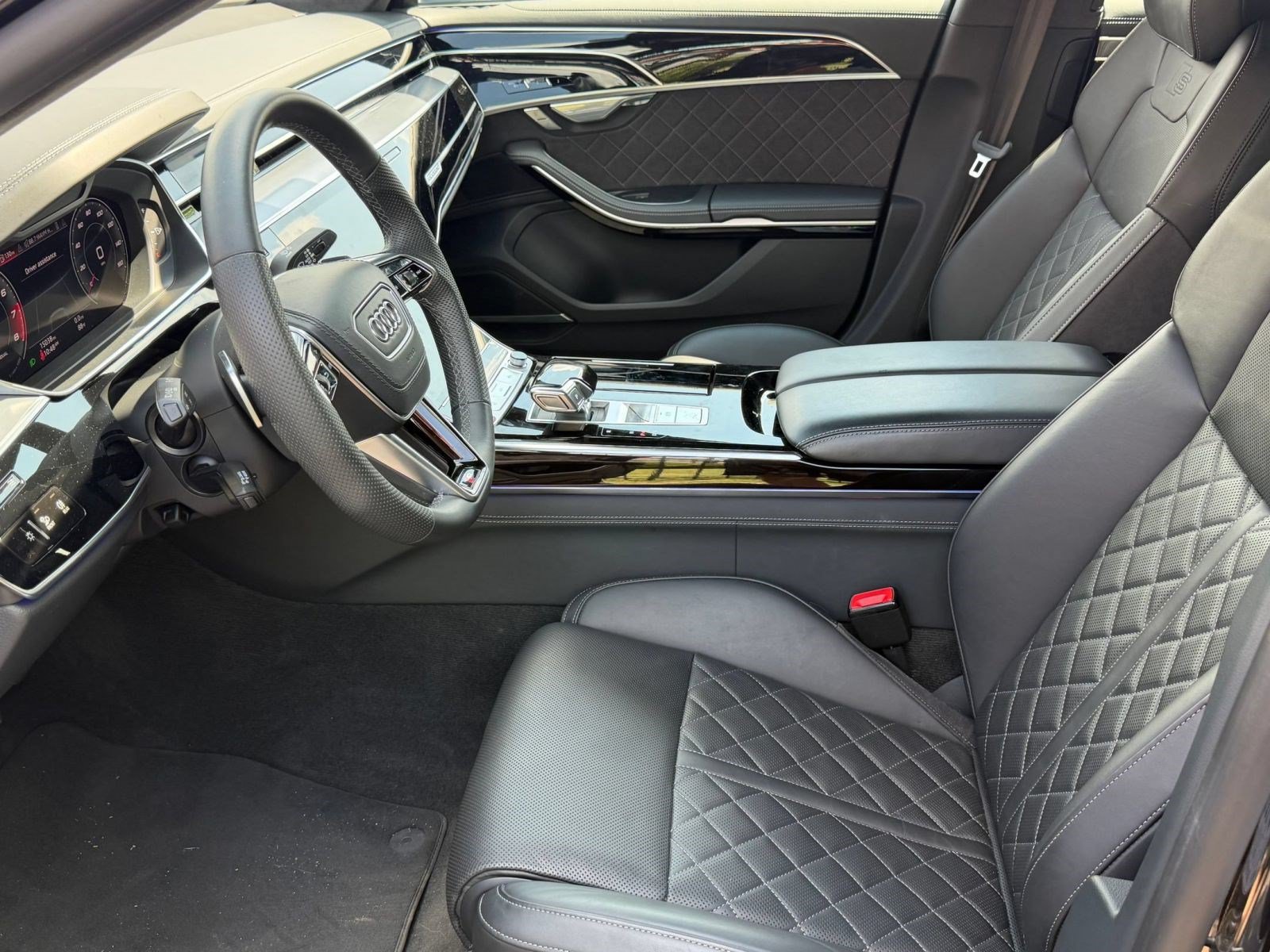 S8 S8 TFSI Quattro Tiptronic (4.0 TFSI) 4.0 TFSI