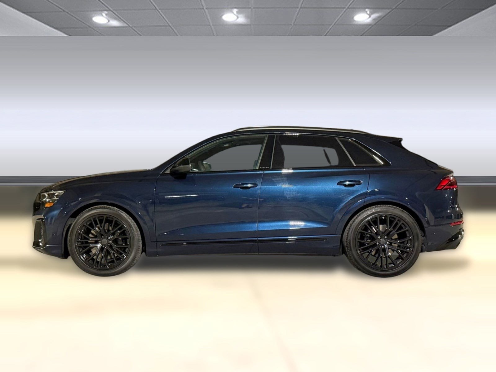 SQ8 Prestige SUV