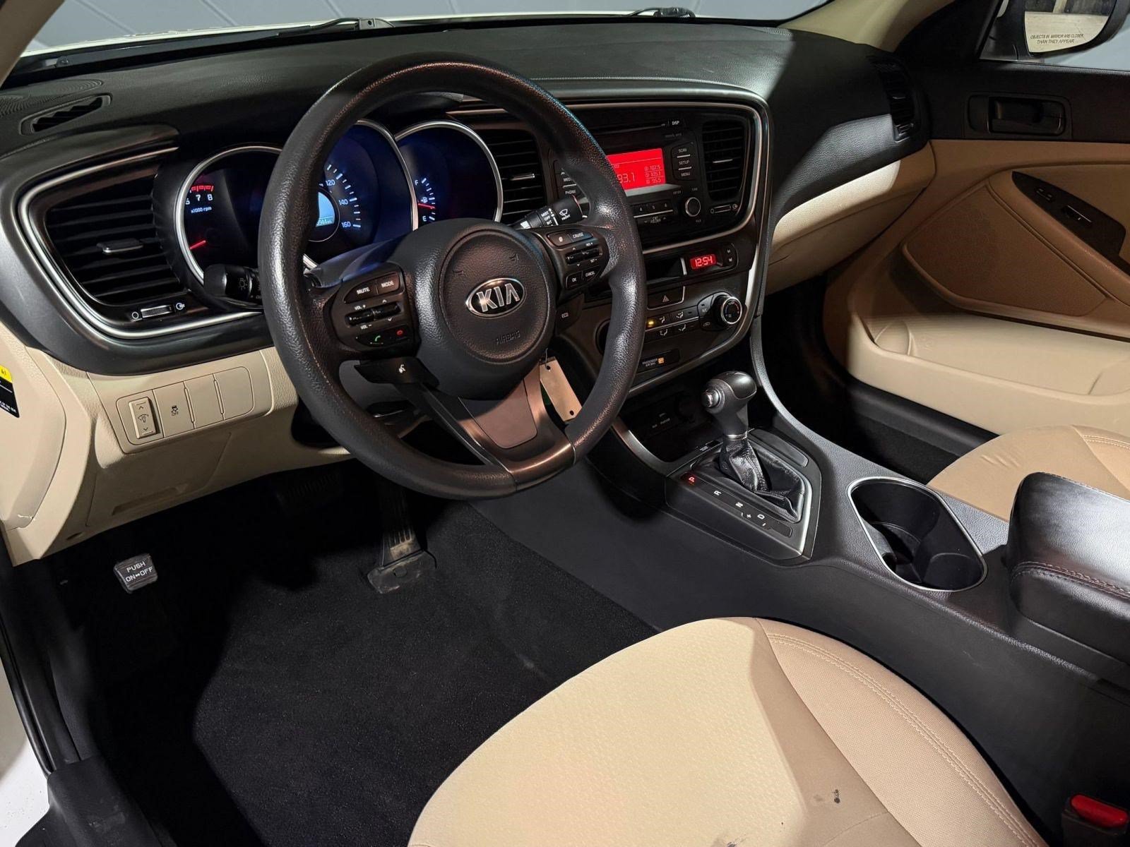 Optima LX Sedan