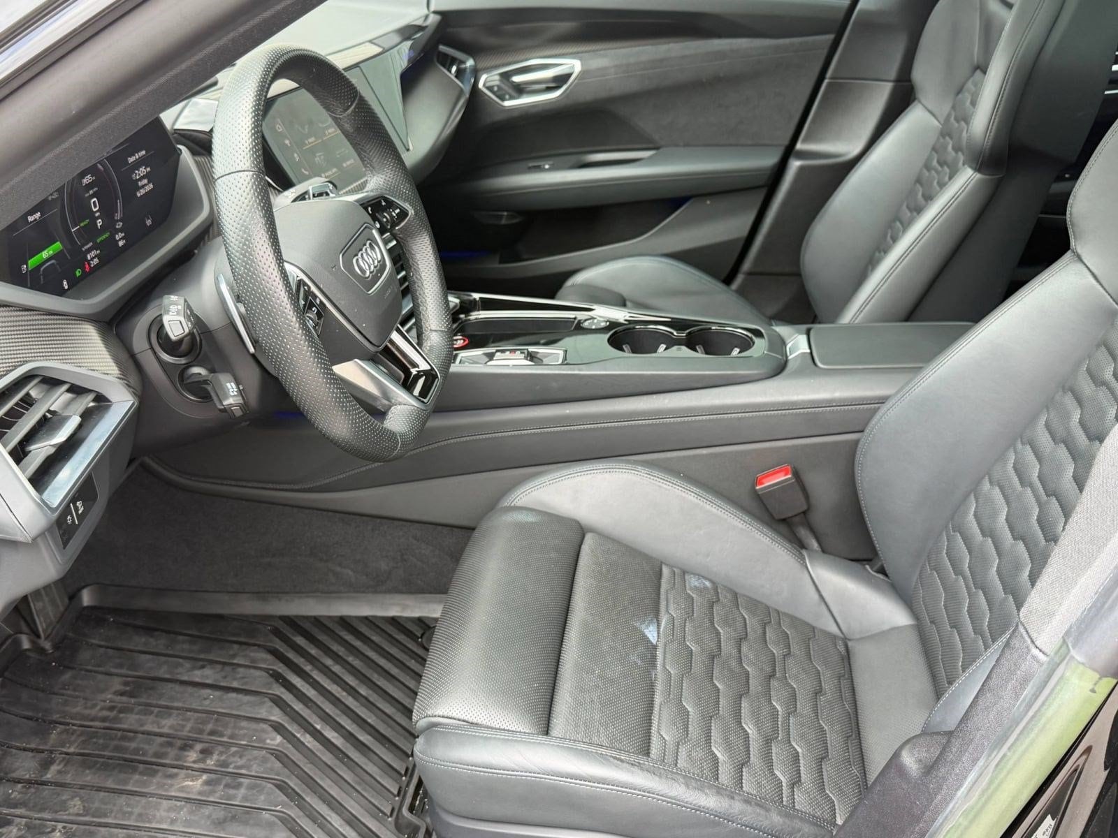 E-tron GT Premium Plus Premium Plus Quattro