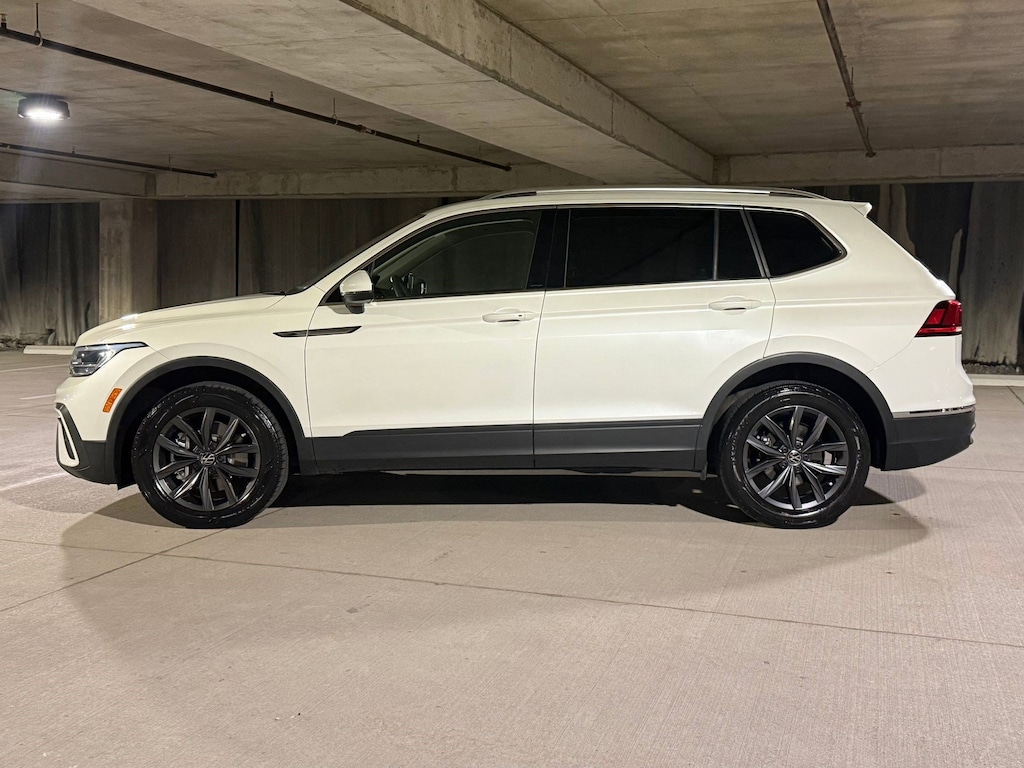 Used 2023 Volkswagen Tiguan SE 2.0T SE FWD