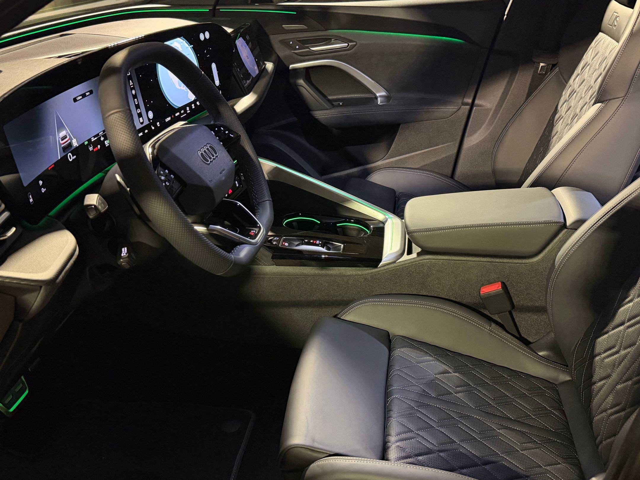 SQ5 Premium Plus SUV