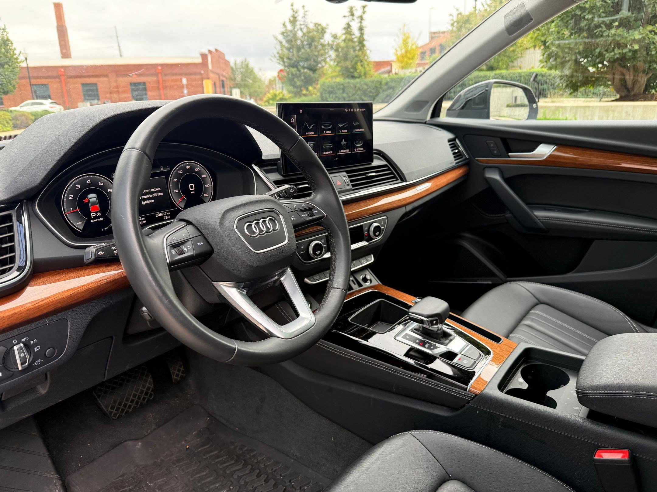 2023 Audi Q5 S line Premium Plus 45 TFSI photo 4