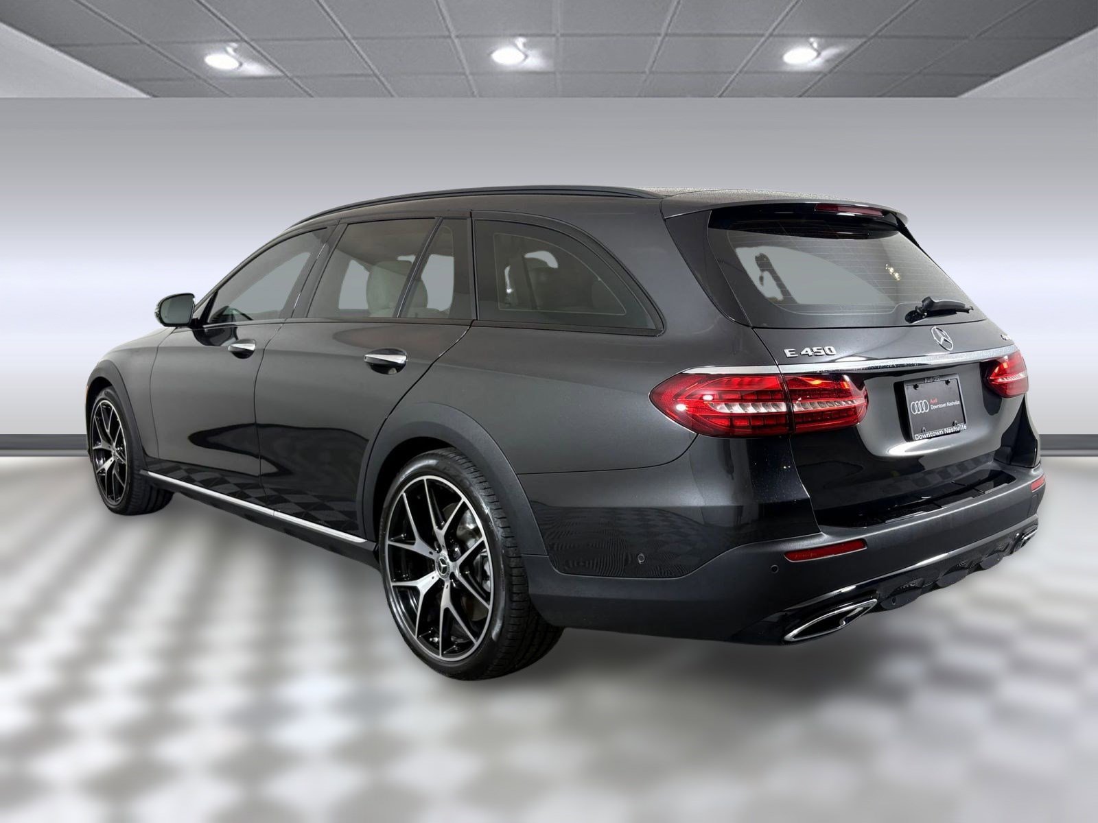2021 Mercedes Benz E 450 Wagon photo 3