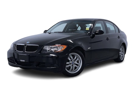 2006 BMW 323i Sedan RWD! 2.5L Straight 6 Cylinder Engine! / Sedan