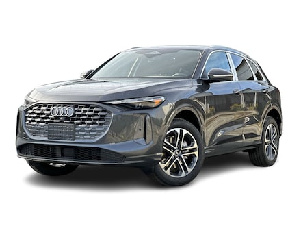 2025 Audi New Q5 2.0 TFSI Quattro | Panoramic Moonroof SUV