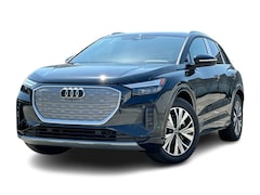 2025 Audi Q4 e-tron 55 Quattro Audi Phonebox! / SUV