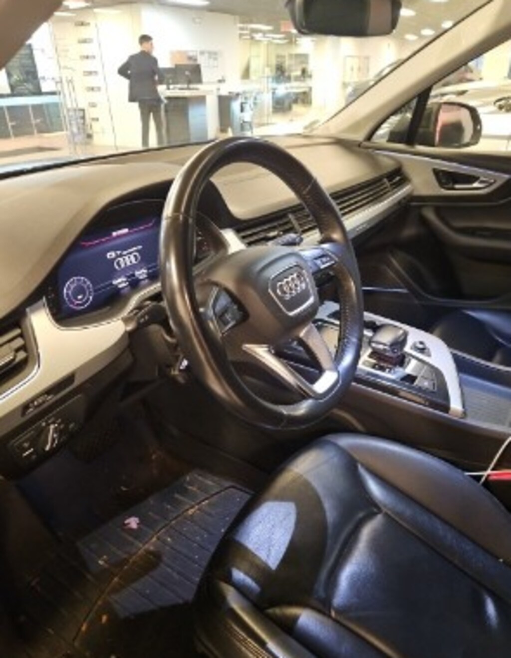 Used 2019 Audi 2.0T Komfort Quattro | Heated Leather | AWD SUV