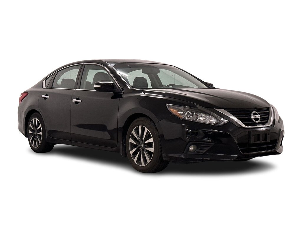 Used 2017 Nissan Sedan 3.5 SL CVT Low kms! 3.5L V6! Loaded SL Trim! Sedan