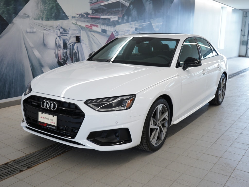 Certified 2025 Audi 2.0T Komfort + CarPlay | Black Optics Pkg Sedan