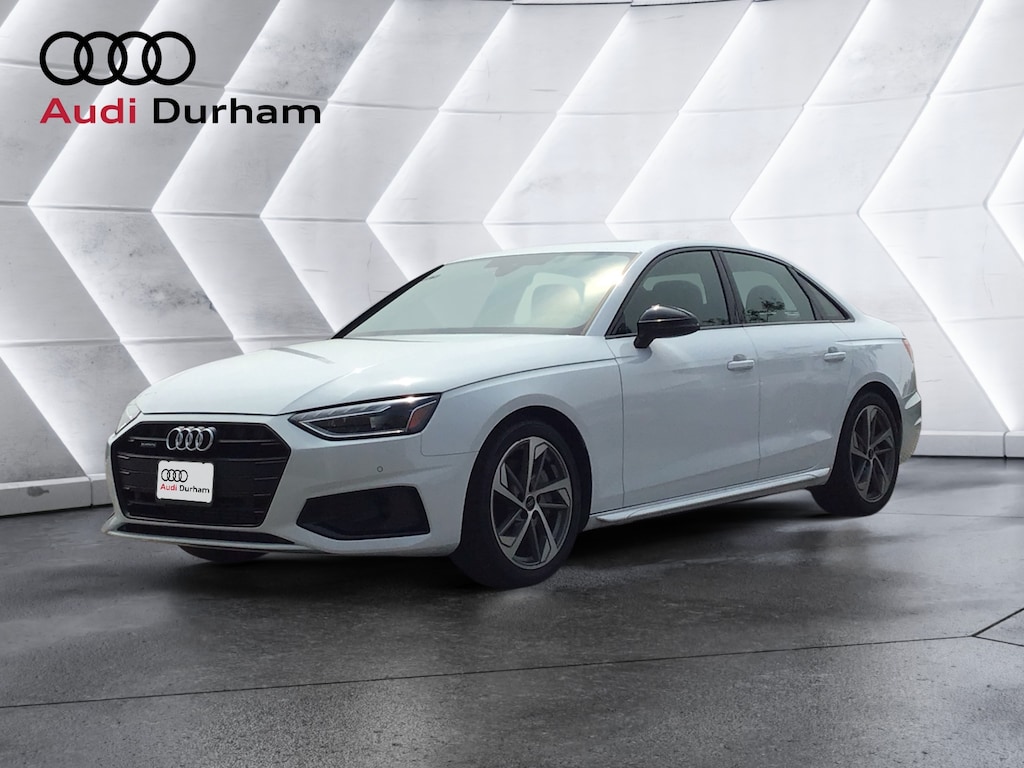 Certified 2025 Audi 2.0T Komfort + CarPlay | Black Optics Pkg Sedan