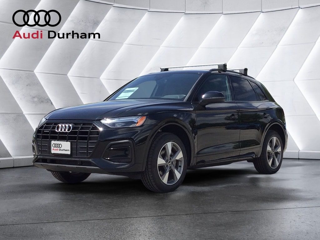 Certified 2023 Audi 2.0T Komfort + Blk Pkg | CarPlay | Heated Steering SUV