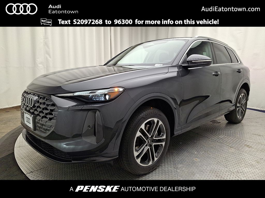 2025 Audi New Q5 Premium's photo