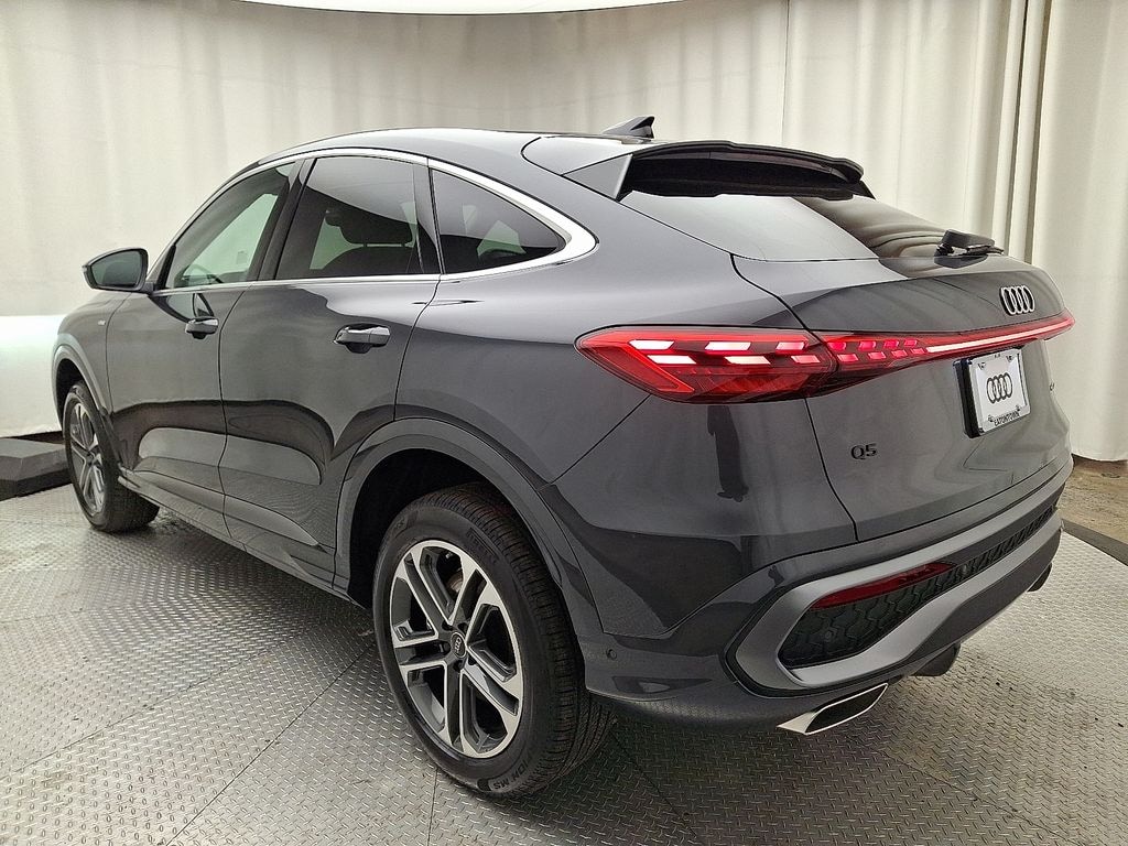 New 2025 Audi Q5 Sportback 2.0T Premium SUV
