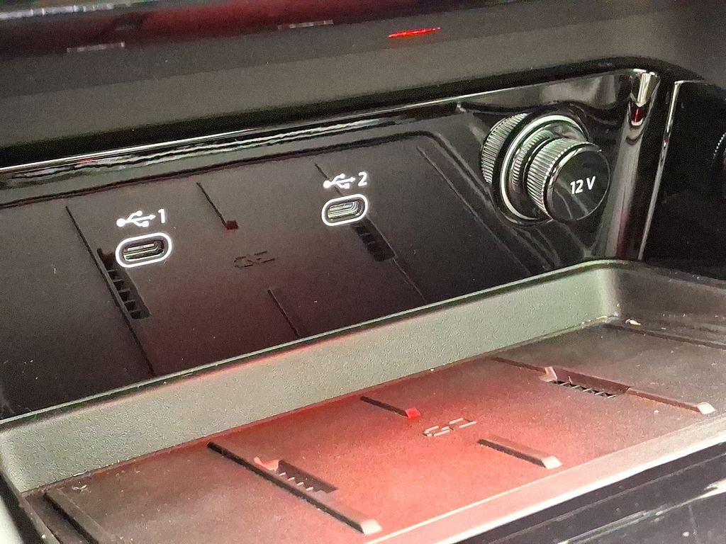 2025 Audi Q5 Premium Plus - Photo 13