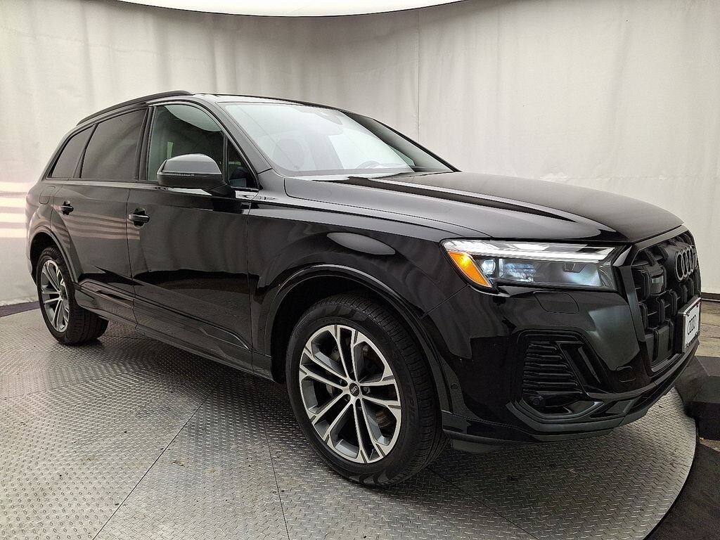 New 2026 Audi Q7 Premium SUV