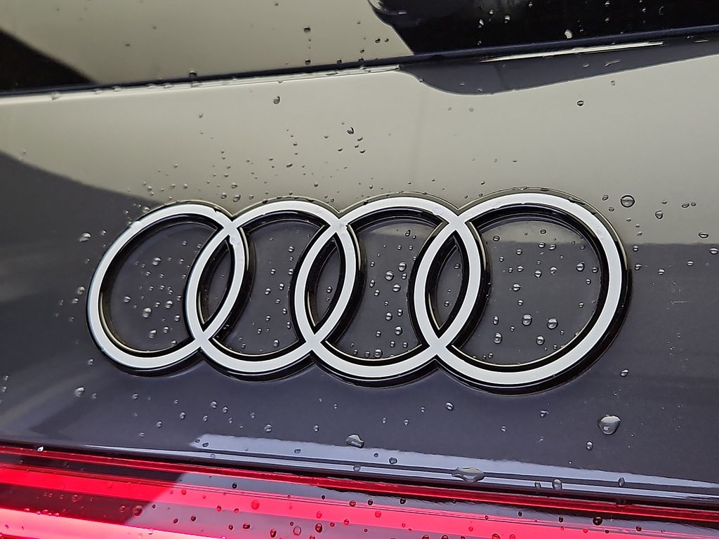 2025 Audi Q5 Premium Plus - Photo 31