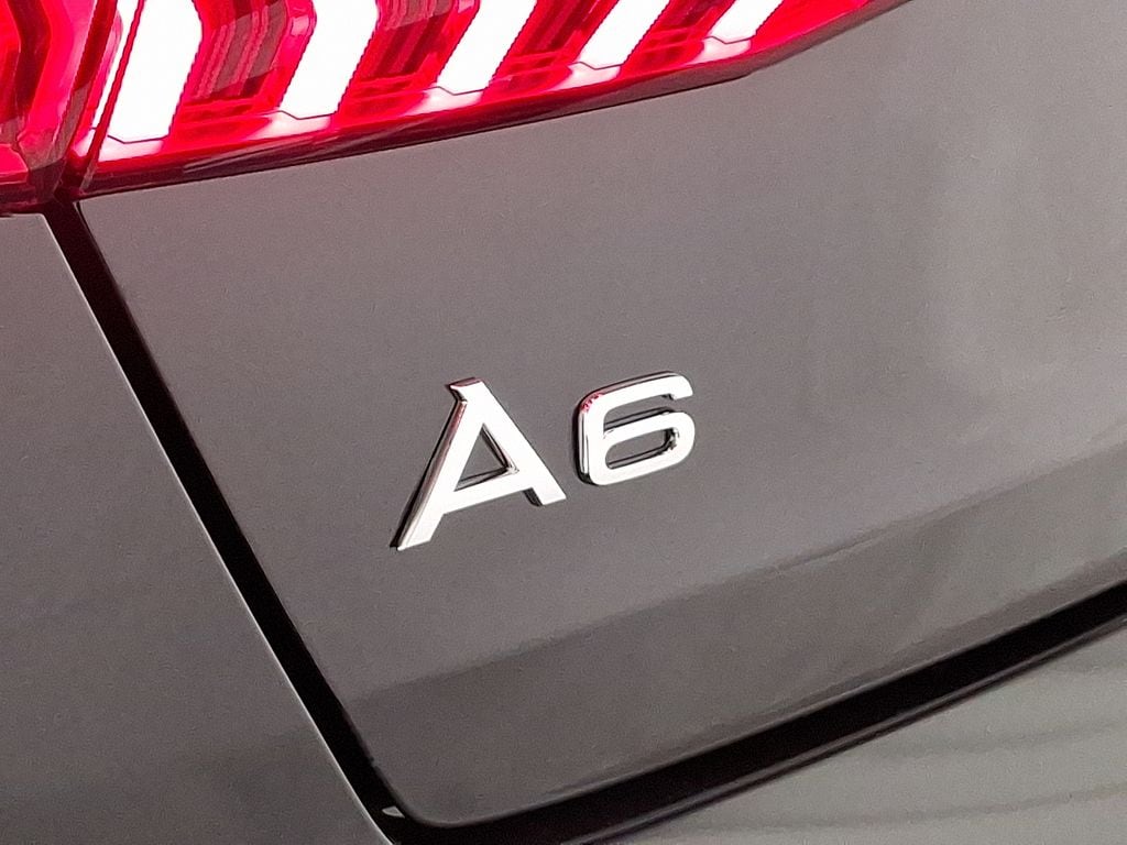 2025 Audi A6 Premium Plus - Photo 16