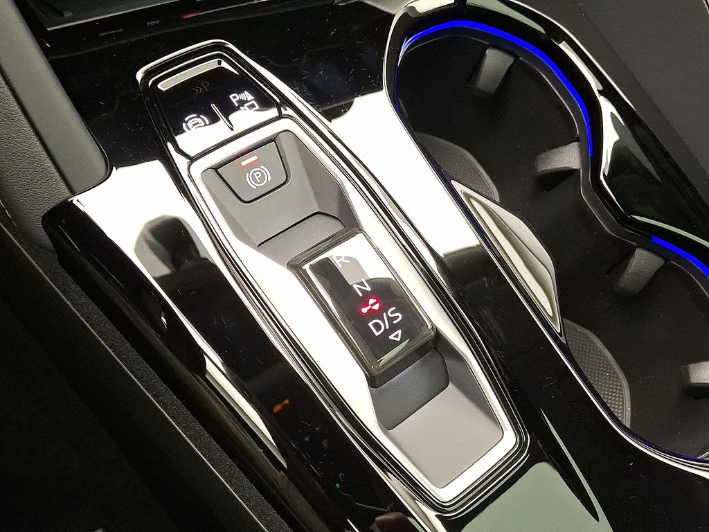 2025 Audi Q5 Premium Plus - Photo 10