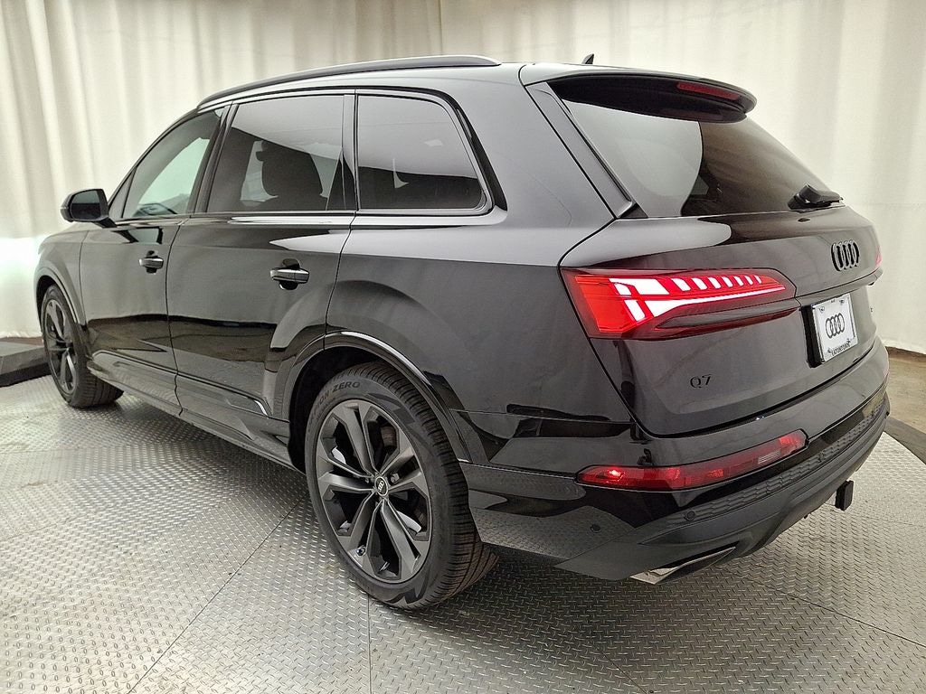 Used 2026 Audi Q7 55 Premium SUV