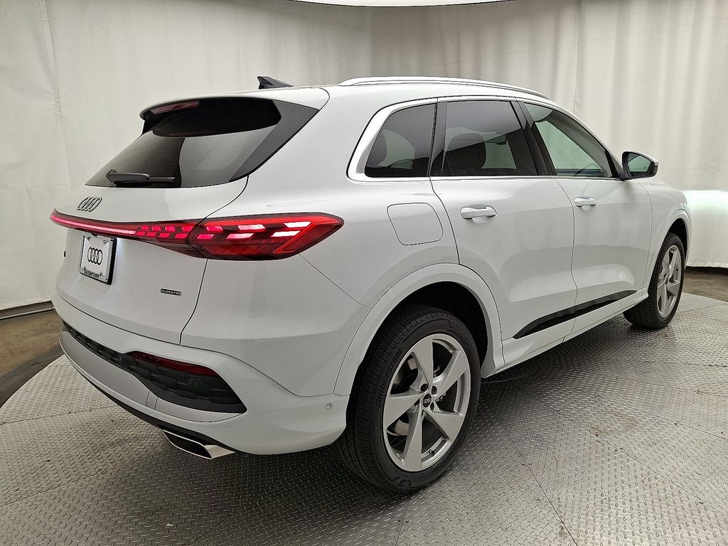New 2026 Audi Q5 Premium Plus SUV