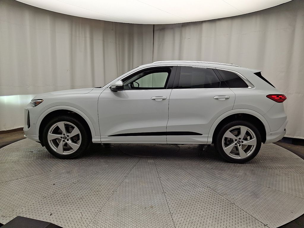 2025 Audi Q5 Premium Plus - Photo 7