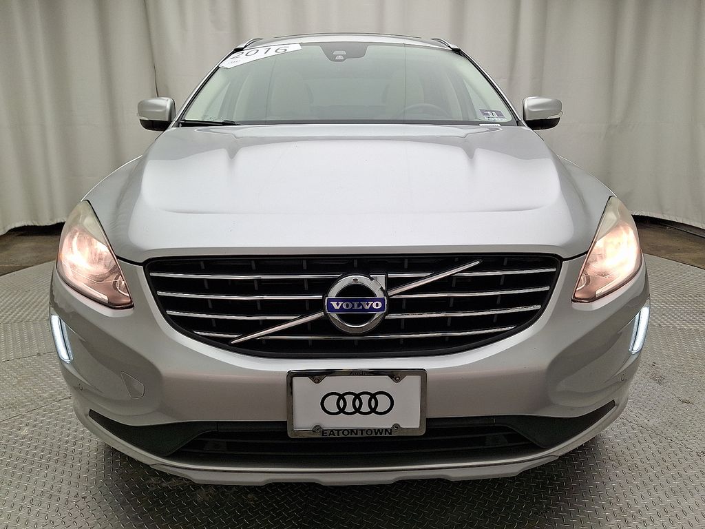 Used 2016 Volvo XC60 Premier with VIN YV4612RK0G2795263 for sale in Eatontown, NJ