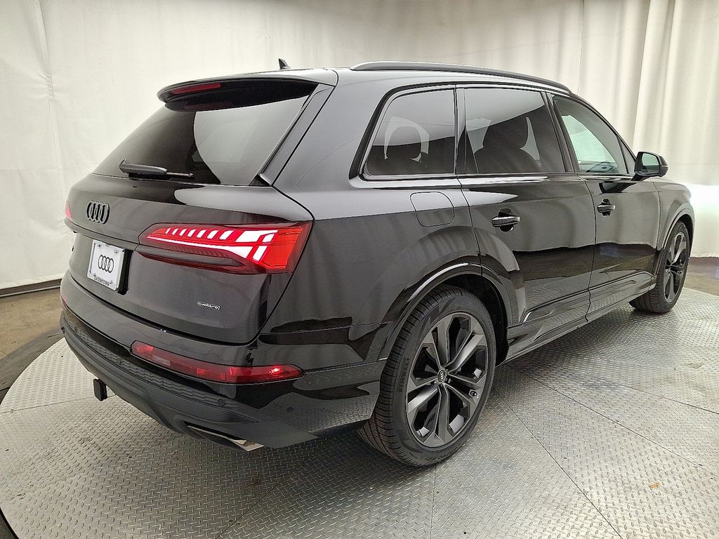 Used 2026 Audi Q7 55 Premium SUV